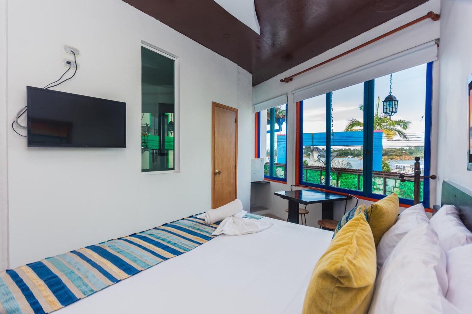 Hotel Guatatur Guatapé Екстериор снимка