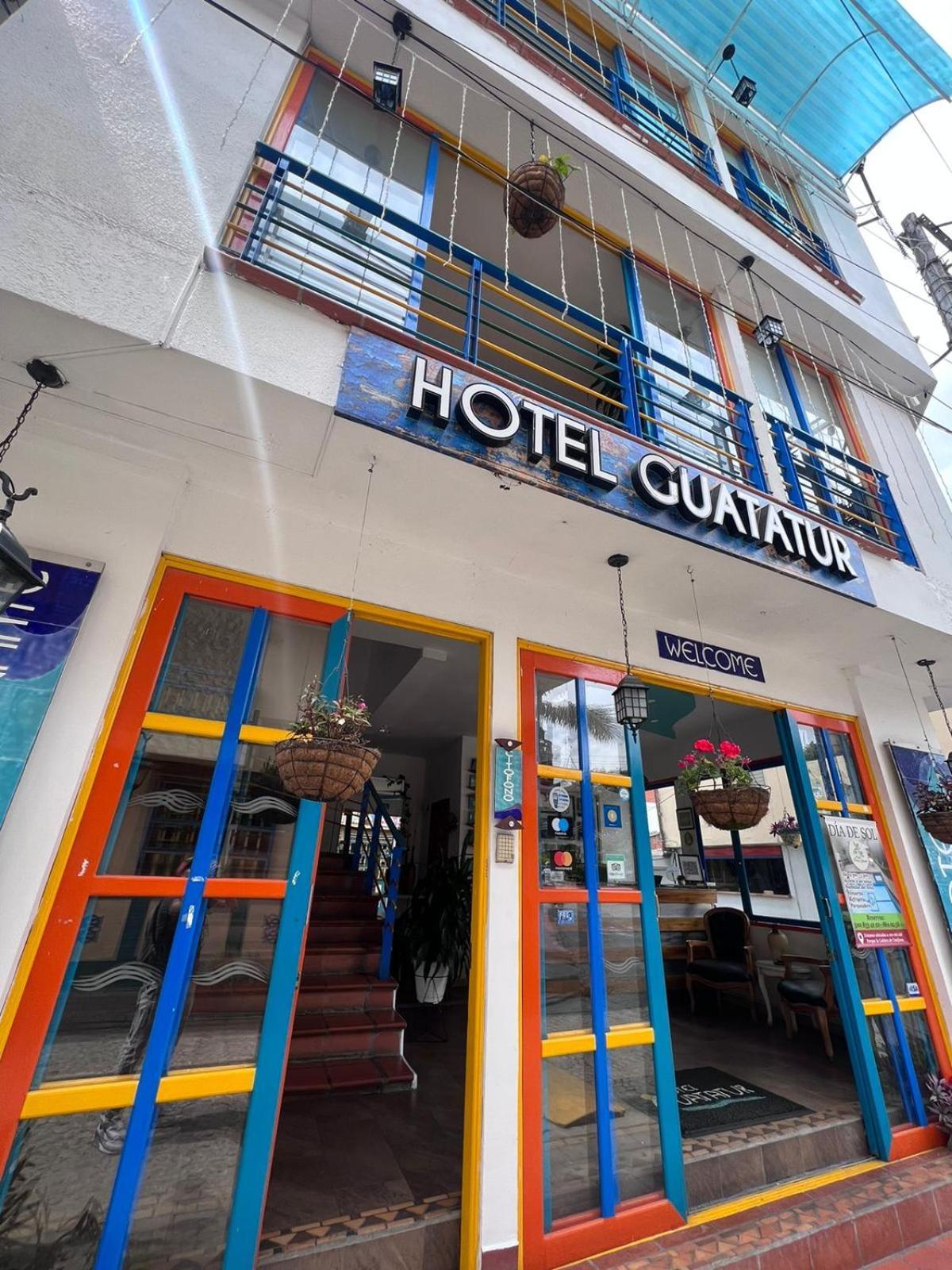 Hotel Guatatur Guatapé Екстериор снимка